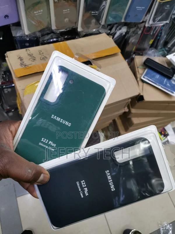 Liquid Silicone Samsung S22 Plus Case Green - thumbnail 3