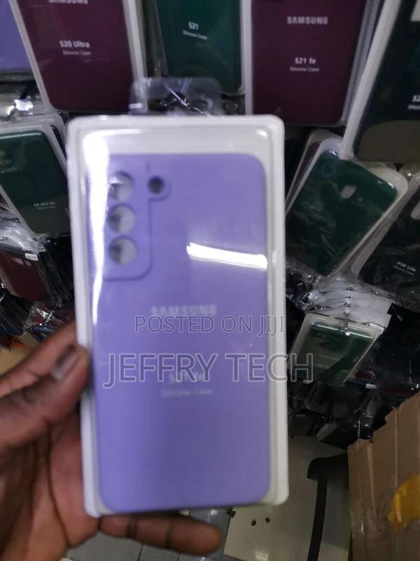 Silicone Samsung S21 FE Purple