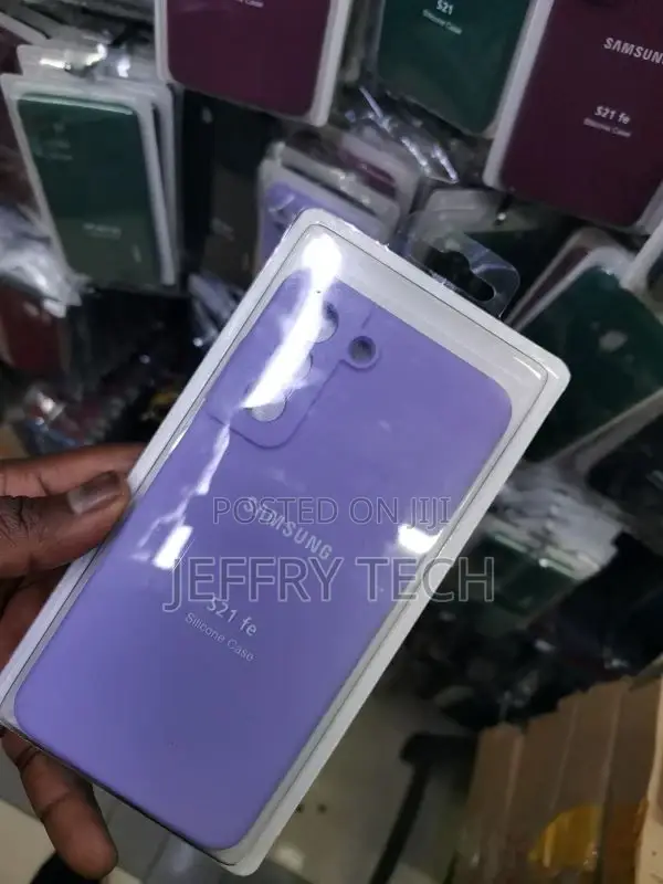 Silicone Samsung S21 FE Purple