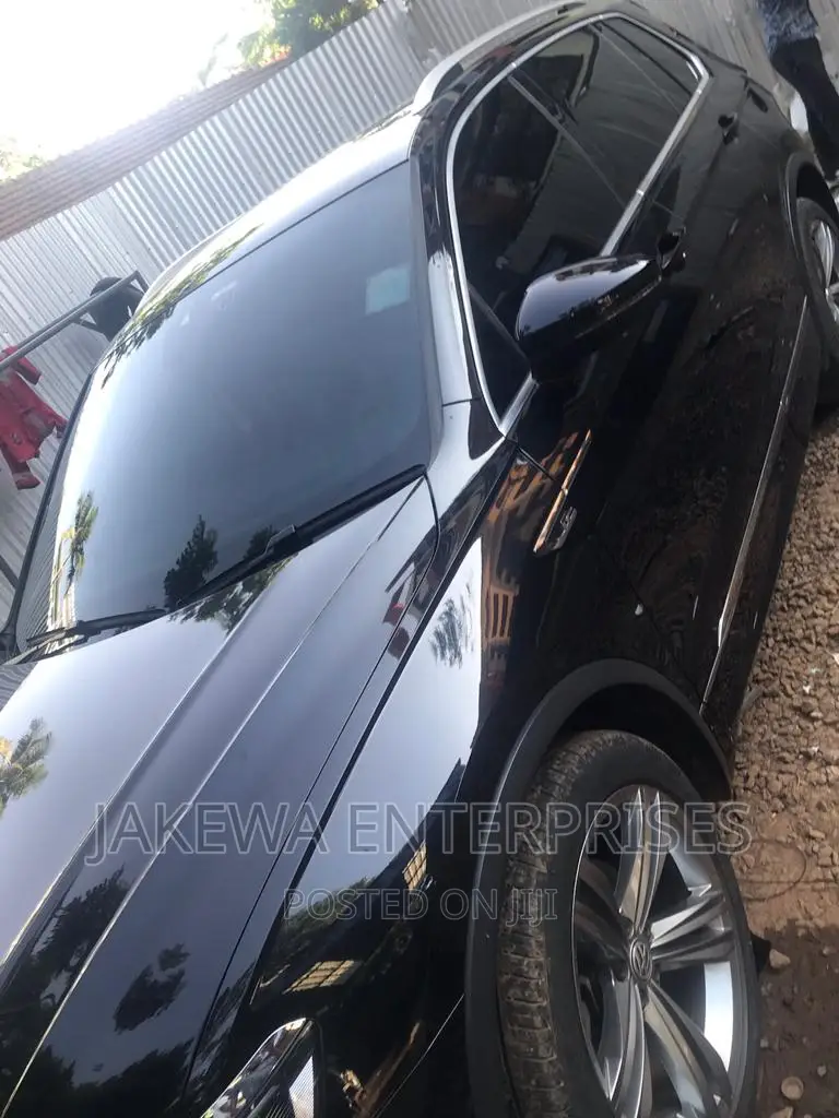 Lumar Tint Window Film Professional Including the Windsreen