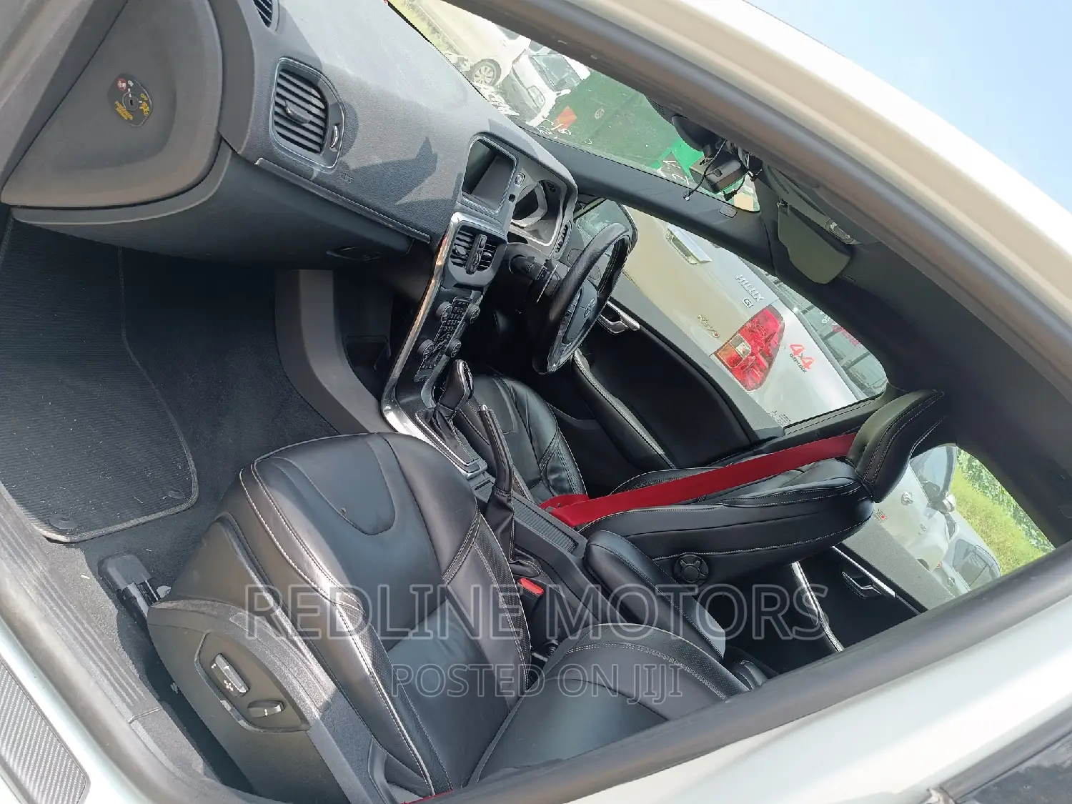 Volvo V40 2016 White