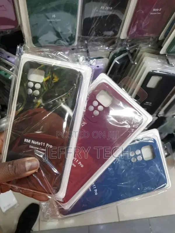 Original Silicone Case Under the Xiaomi Redmi Note 11 Pro