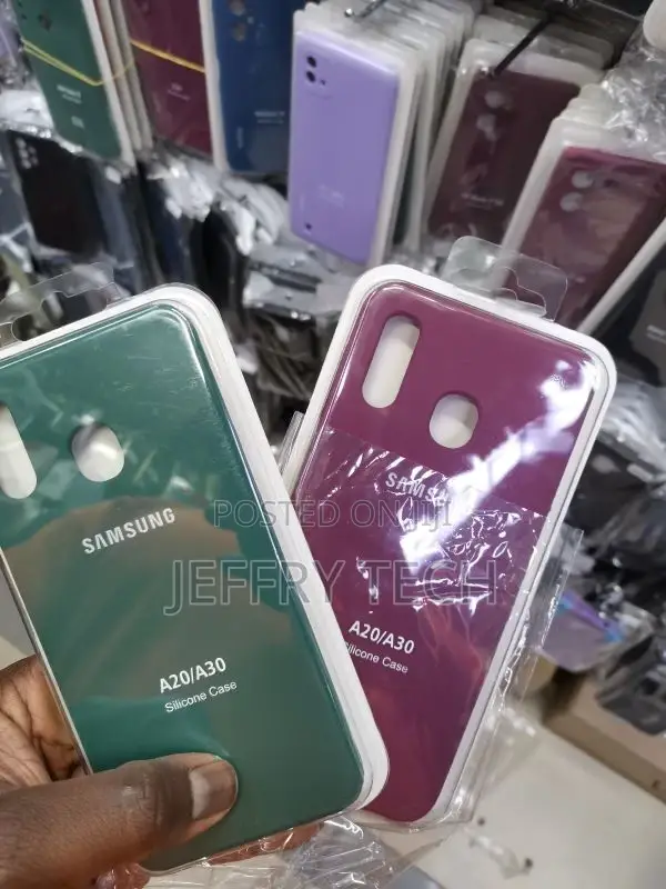 Silicone Cover Case Samsung Galaxy A20/A30 Green/Black