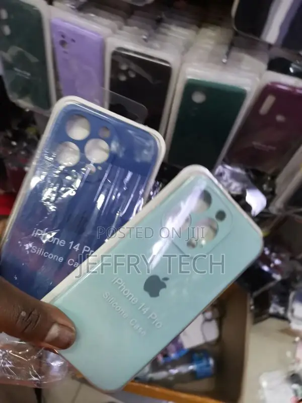 iPhone 14 Pro Silicone Case - Cloud Blue