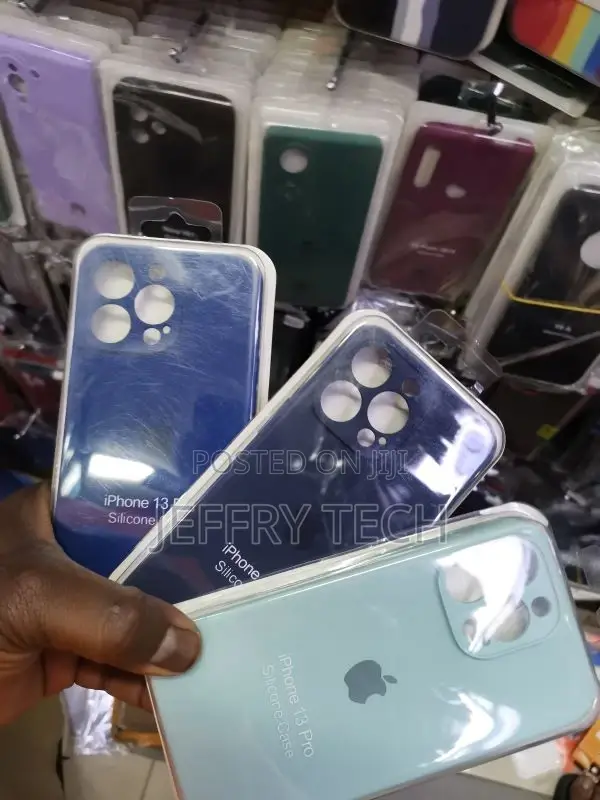 Silicone iPhone 13 Pro Case Blue Steel
