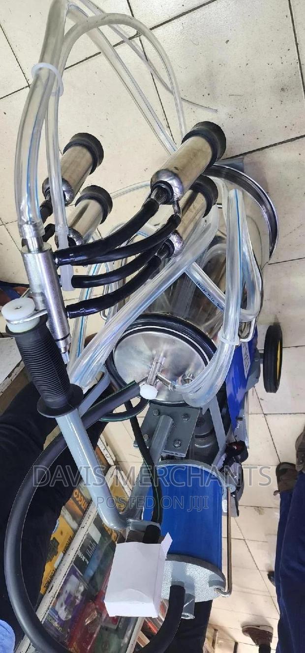 Milano Electric Single Barriel Milling Machine - thumbnail 3