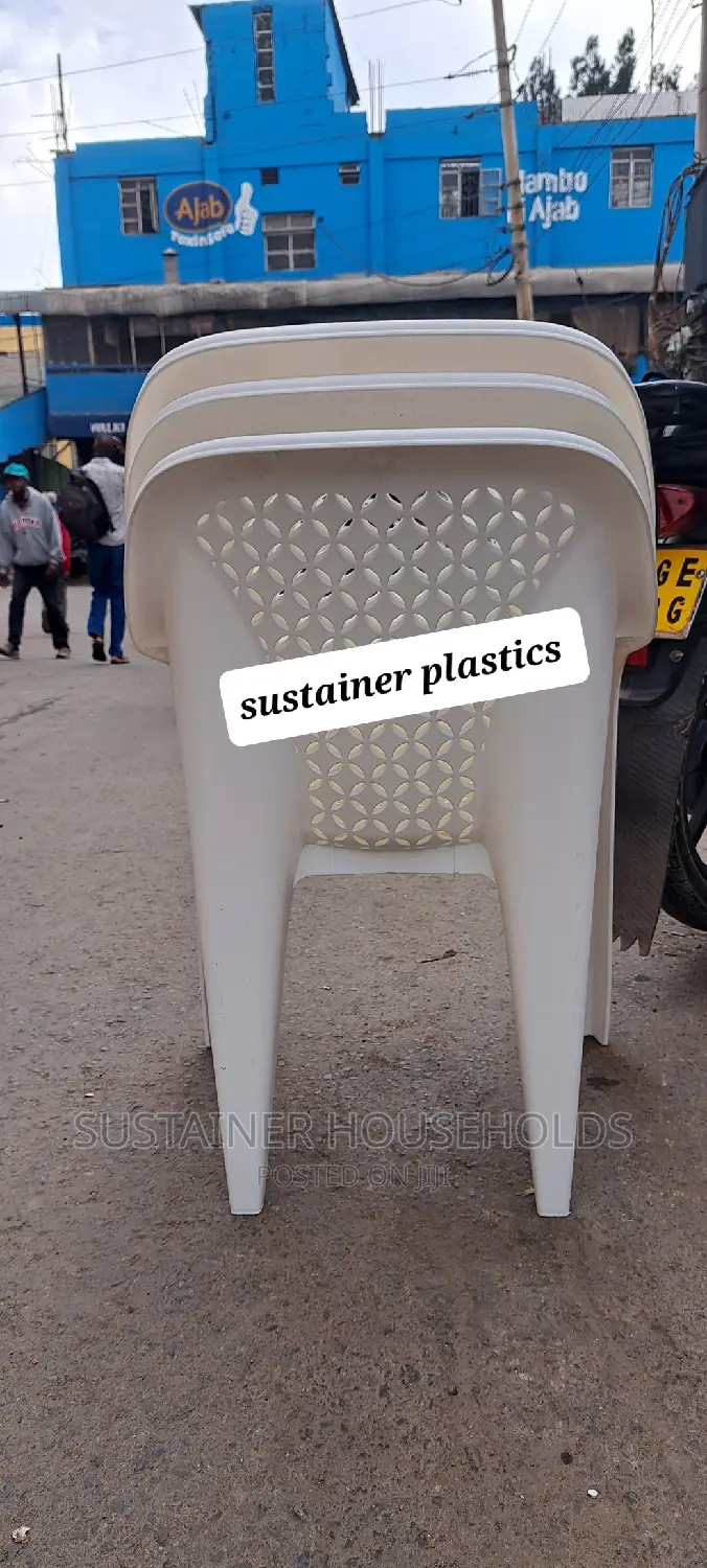 Strong and Comfortable Plastic Chairs