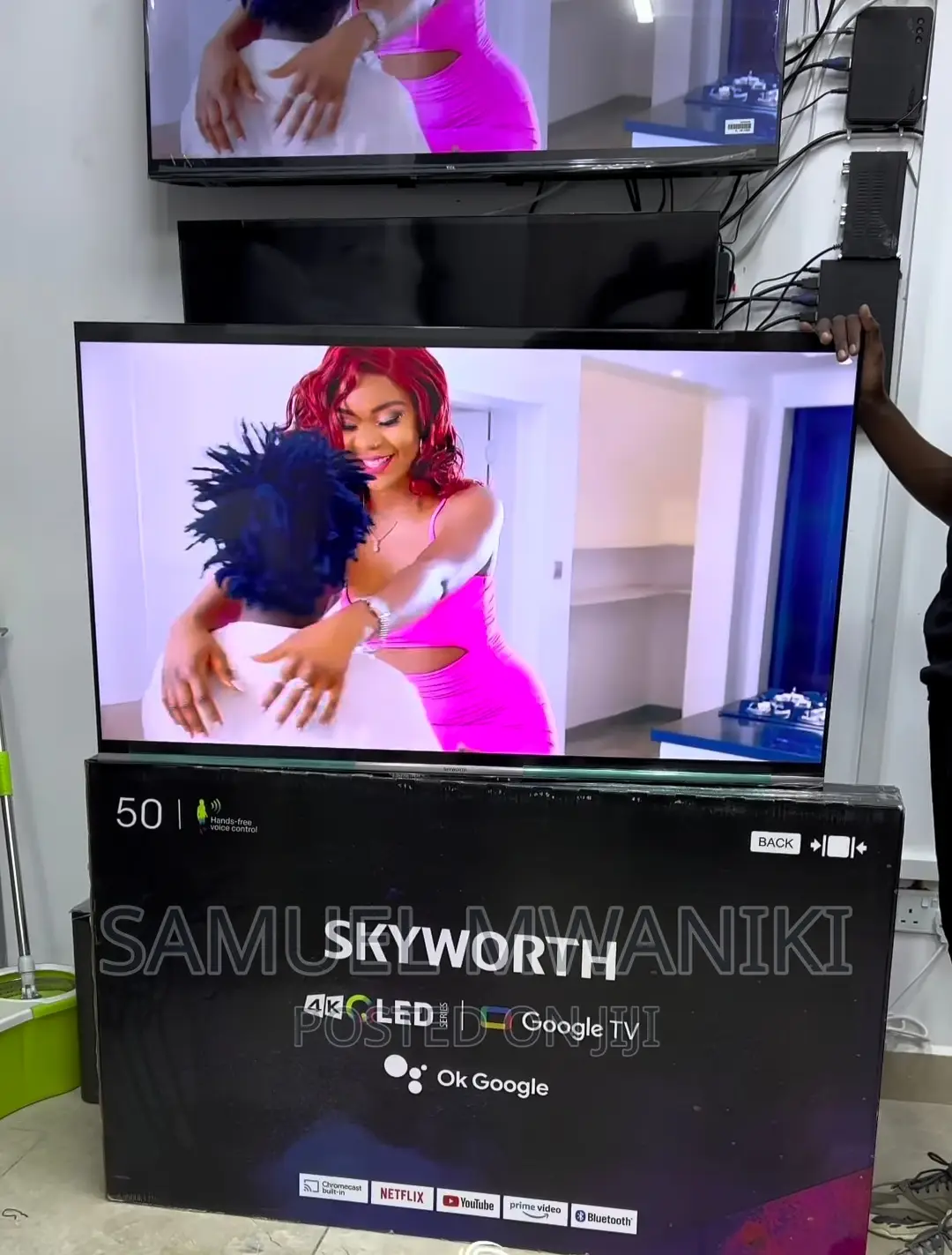 Skyworth 50'' Qled Uhd Google Smart Tv Frameless Design