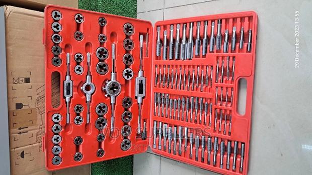 110pcs SAE Taps and Die Set With Plastic Carrier Case - thumbnail 3