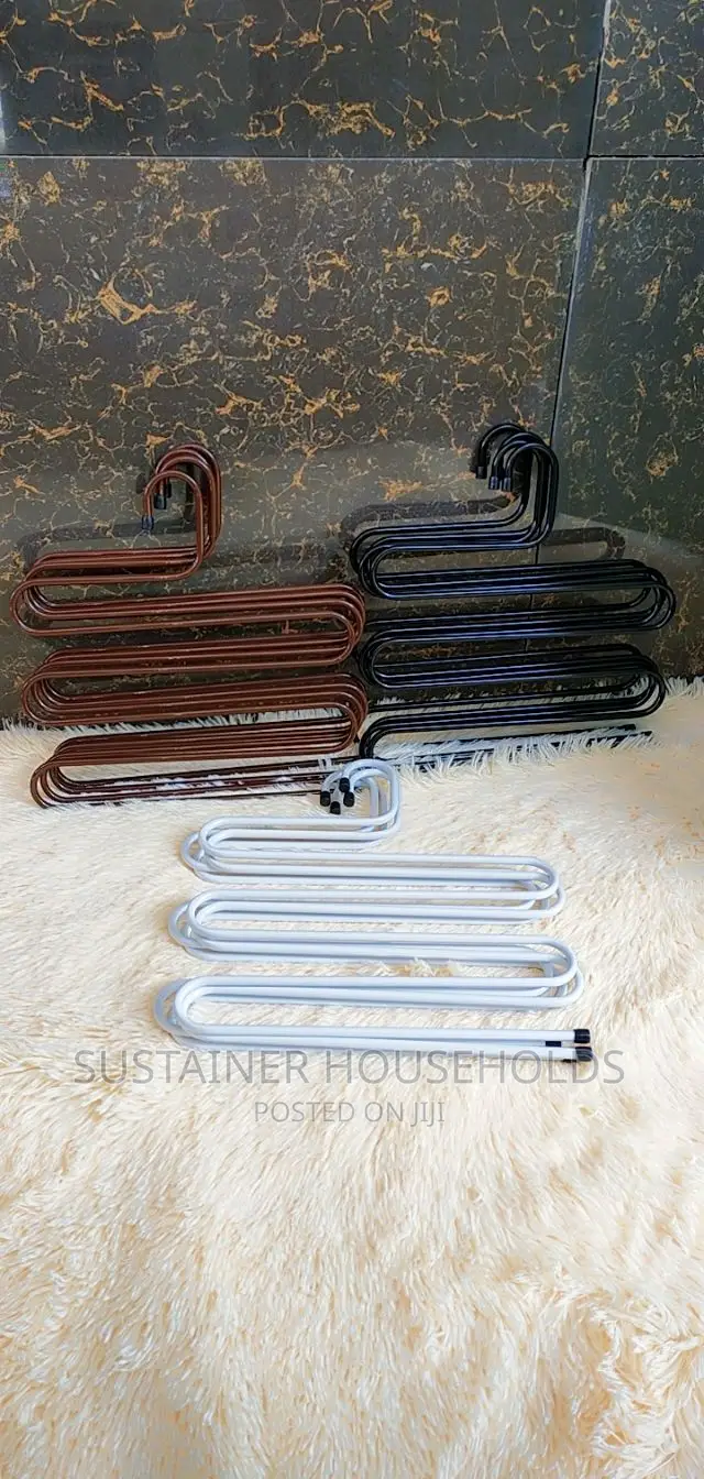 New In Multiple Trouser Hangers **High Quality