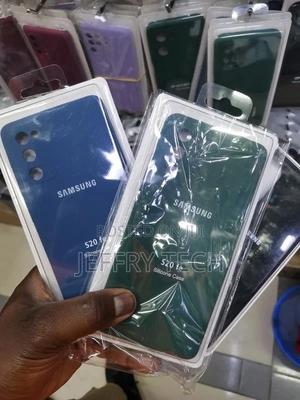 Green Liquid Silicone Samsung Galaxy S20 FE Case - thumbnail 2