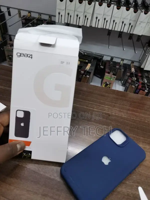 GEAR4 Rio iPhone 11 Case - BLUE