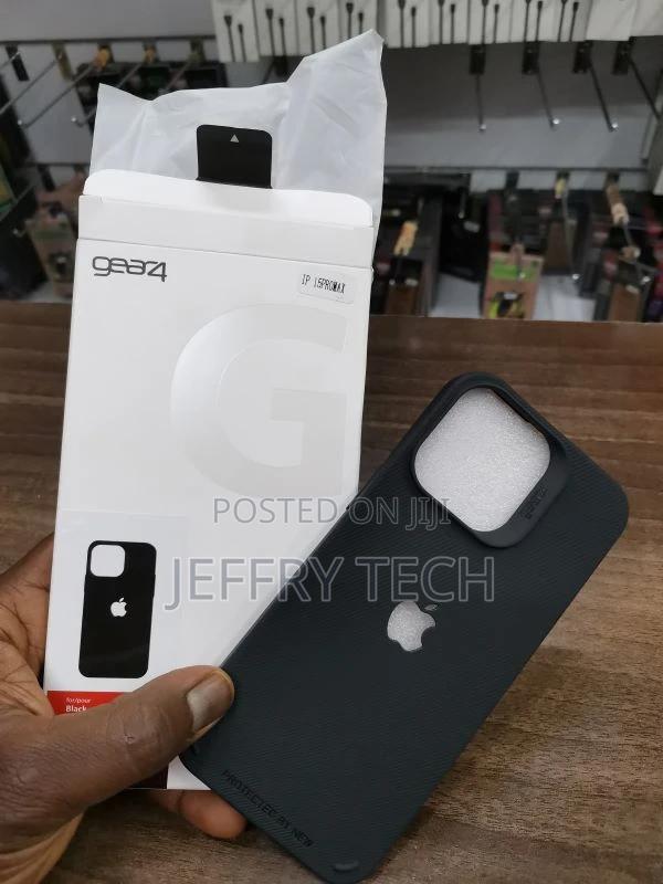 iPhone 15 PRO MAX Gear4 D3O Rio Snap Case - Black