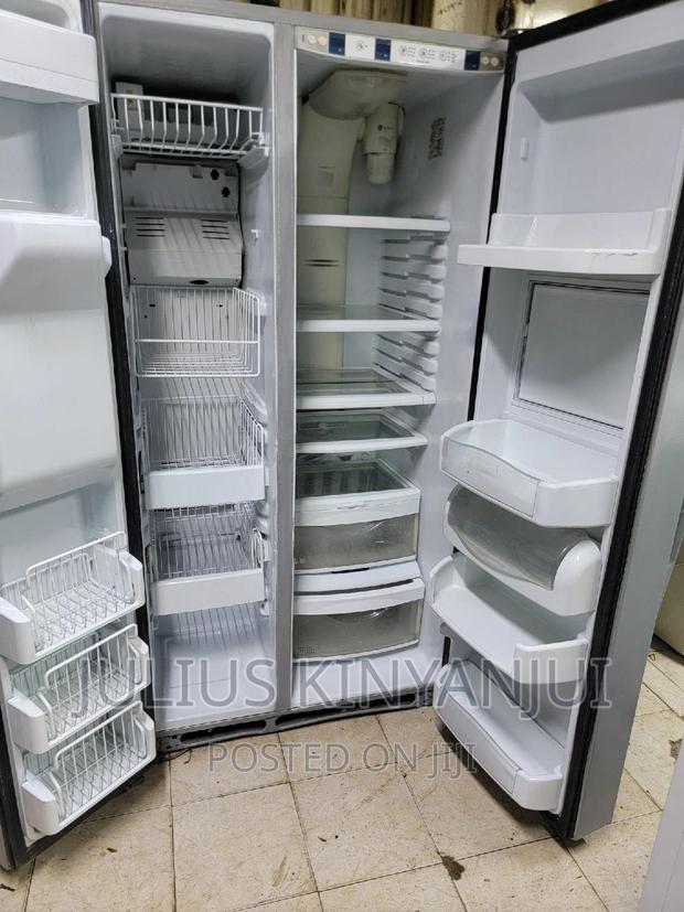 Side by Side Refrigerator - thumbnail 3