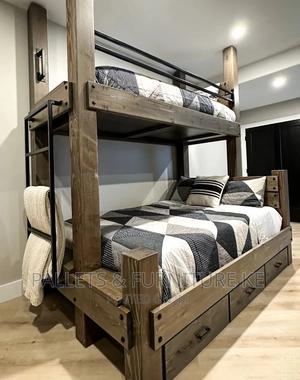 Decker / Bunk Bed /Double / 5 By 6 - thumbnail 2