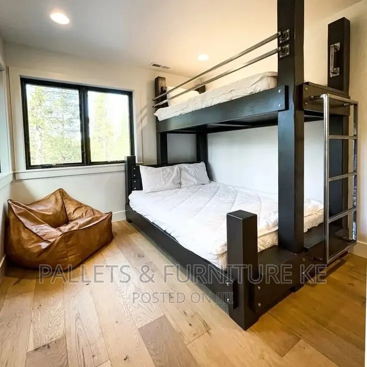 Black Bulk Bed/ Double Decker 987