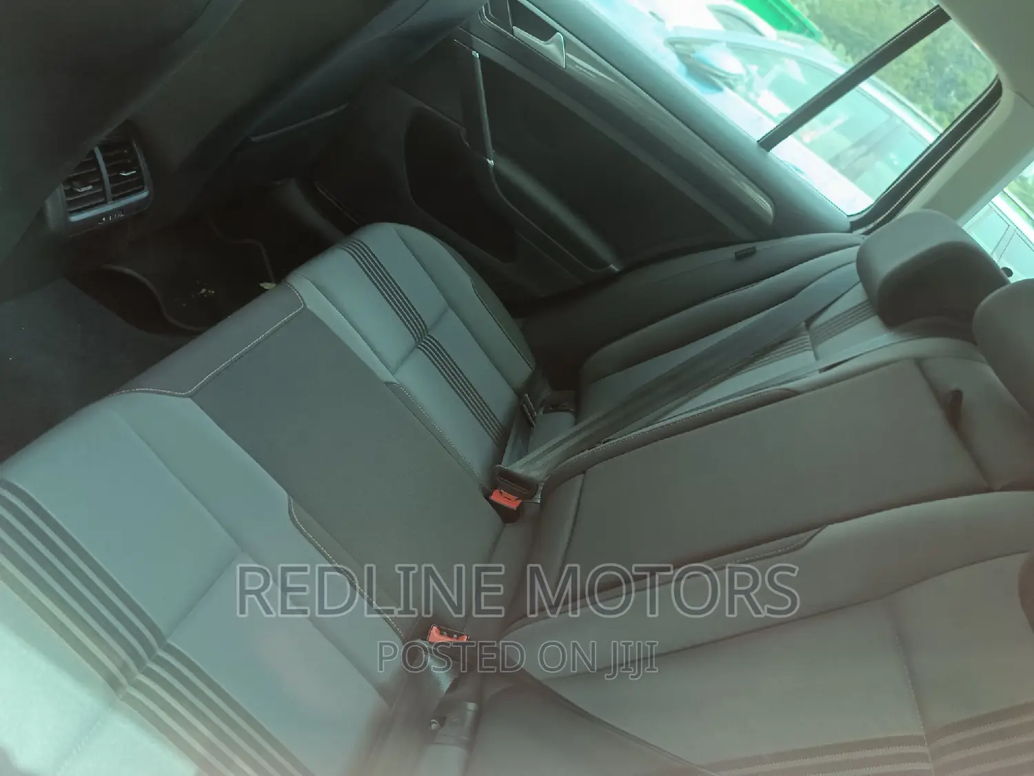 Volkswagen Golf TSI SE 4-Door FWD 2016 Black