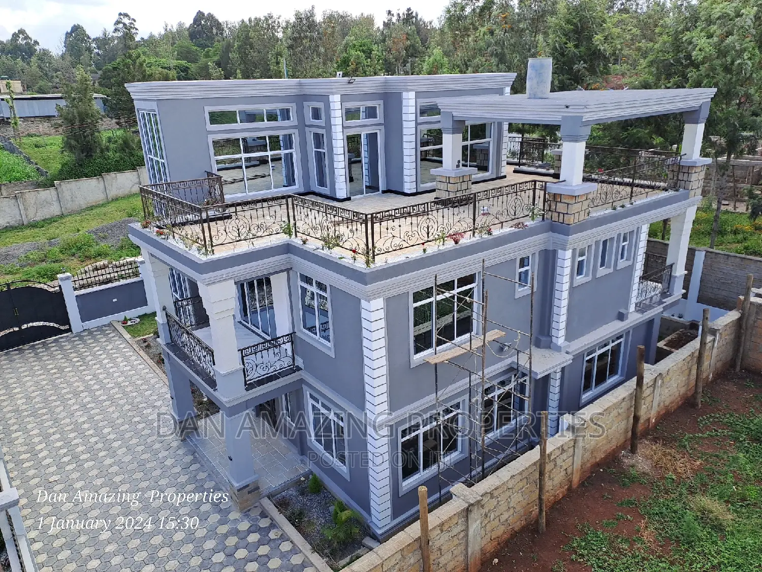 6bdrm Villa in Ol Keri for sale