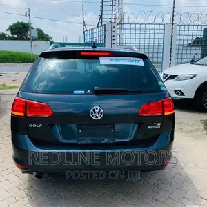 Volkswagen Golf TSI S 4-Door FWD 2016 Black
