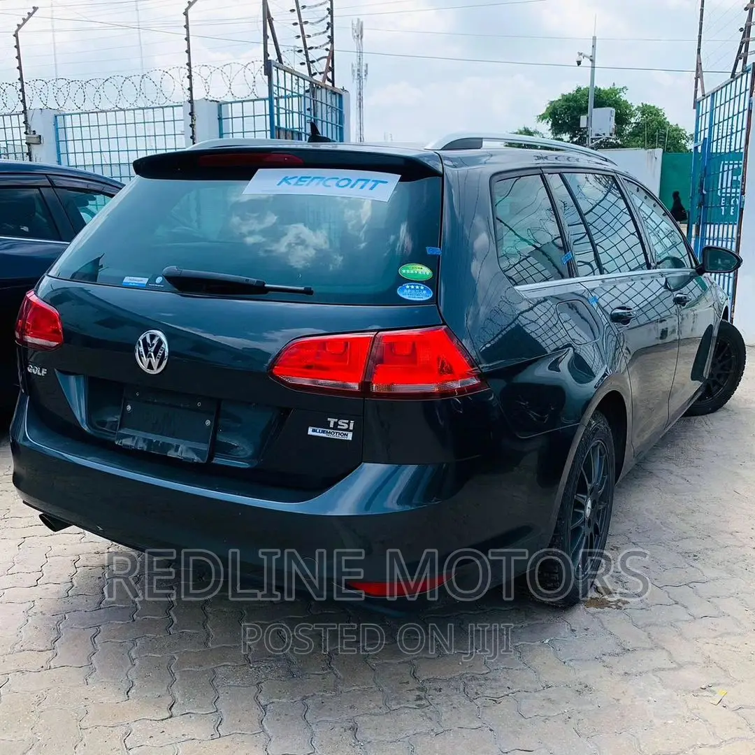 Volkswagen Golf TSI S 4-Door FWD 2016 Black