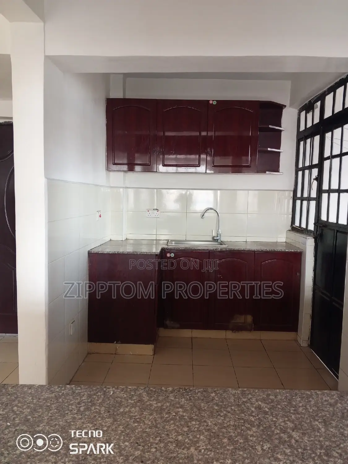 3bdrm Apartment in Mbagathi Way for rent