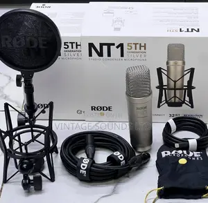 Studio RODE NT1 5th Generation Condenser XLR/USB Microphone
