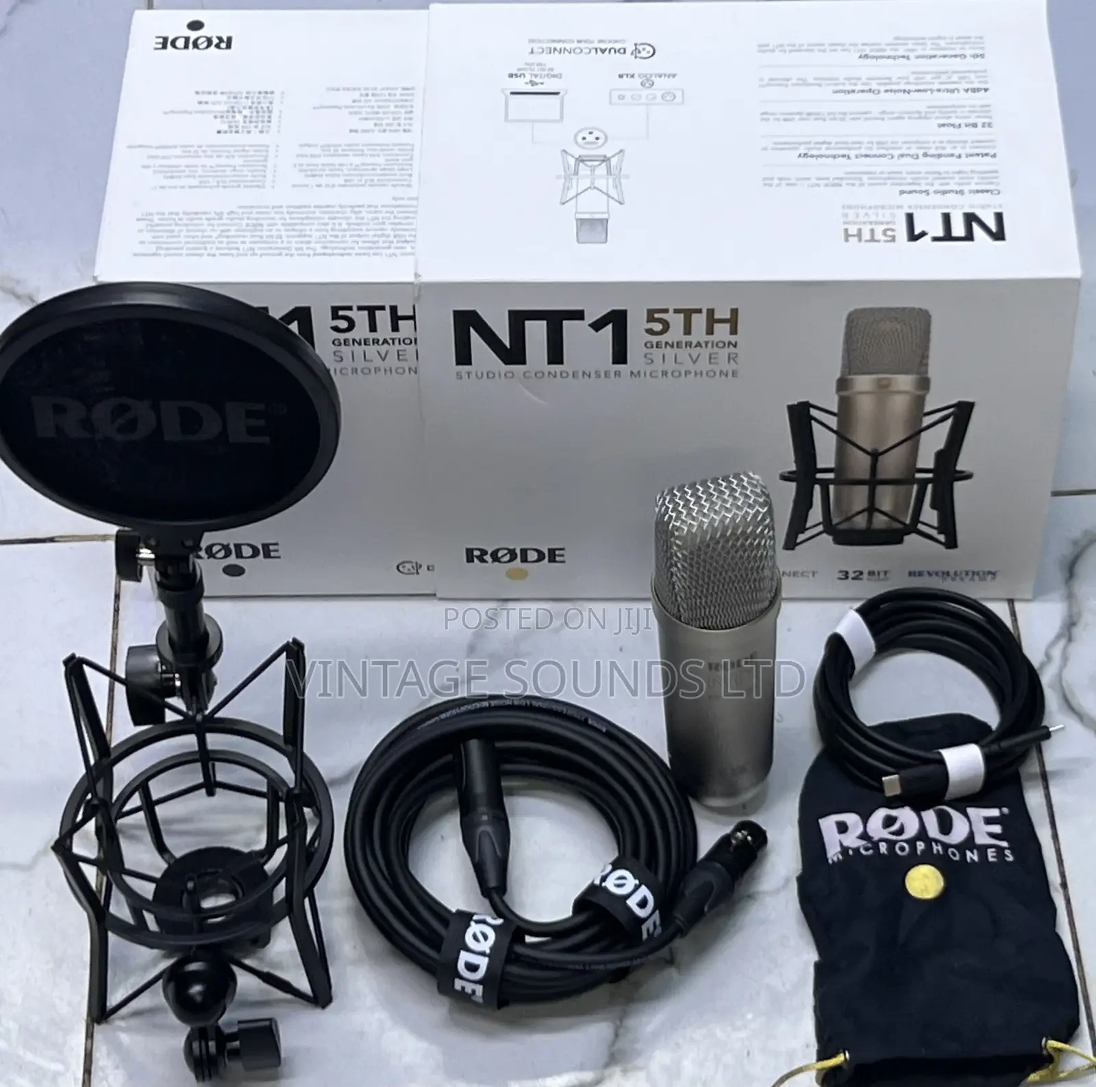 Studio RODE NT1 5th Generation Condenser XLR/USB Microphone