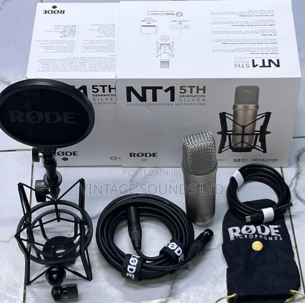 Studio RODE NT1 5th Generation Condenser XLR/USB Microphone - main view