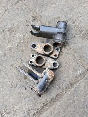 Hardbody 2 4-Wheel-Drive Rear and Front Torsion Bar Axle.
