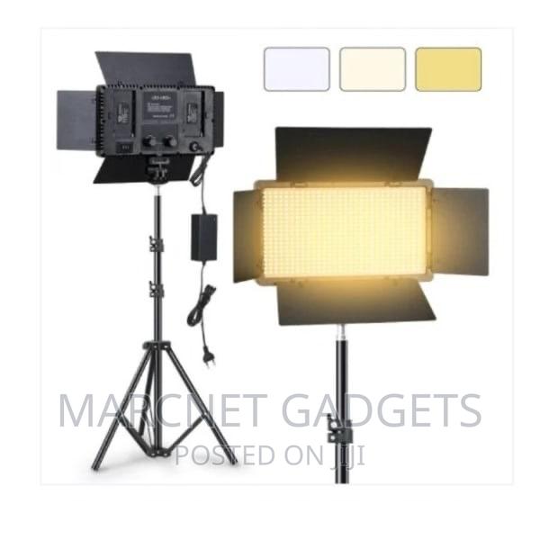Led 800 Light Professional Video and Photo Light