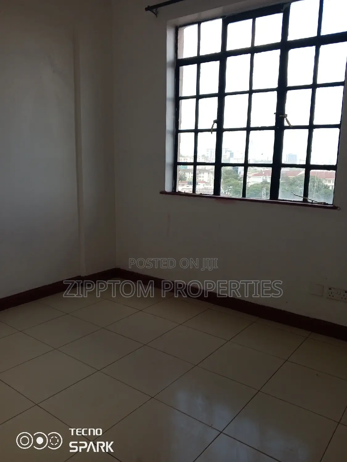 3bdrm Apartment in Mbagathi Way for rent