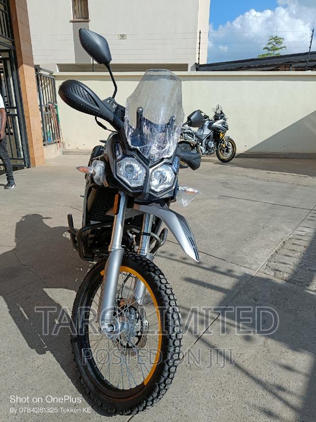 New Motorcycle 2023 Silver - thumbnail 5