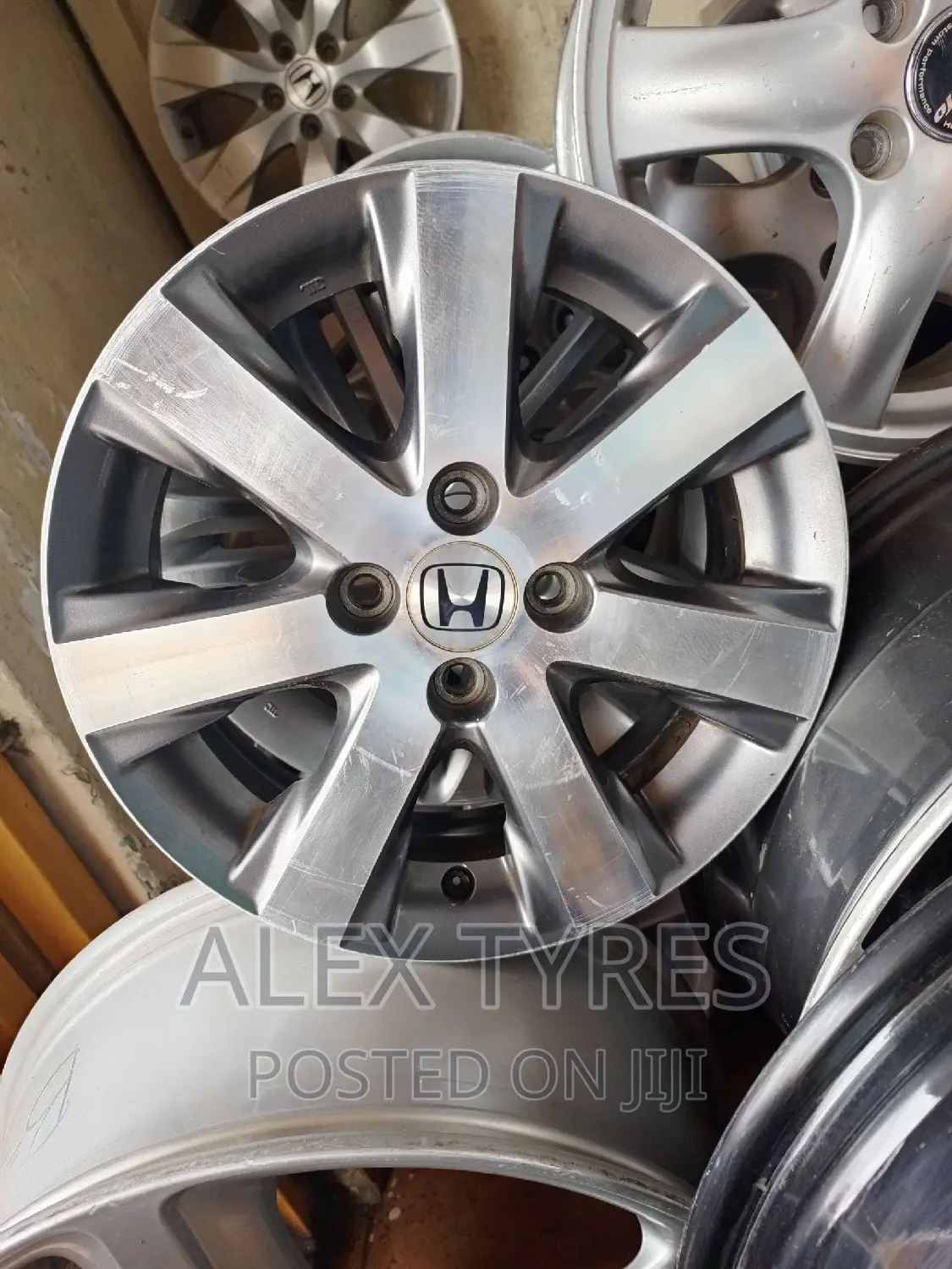 Size15 Inches Honda Alloy Rims Set