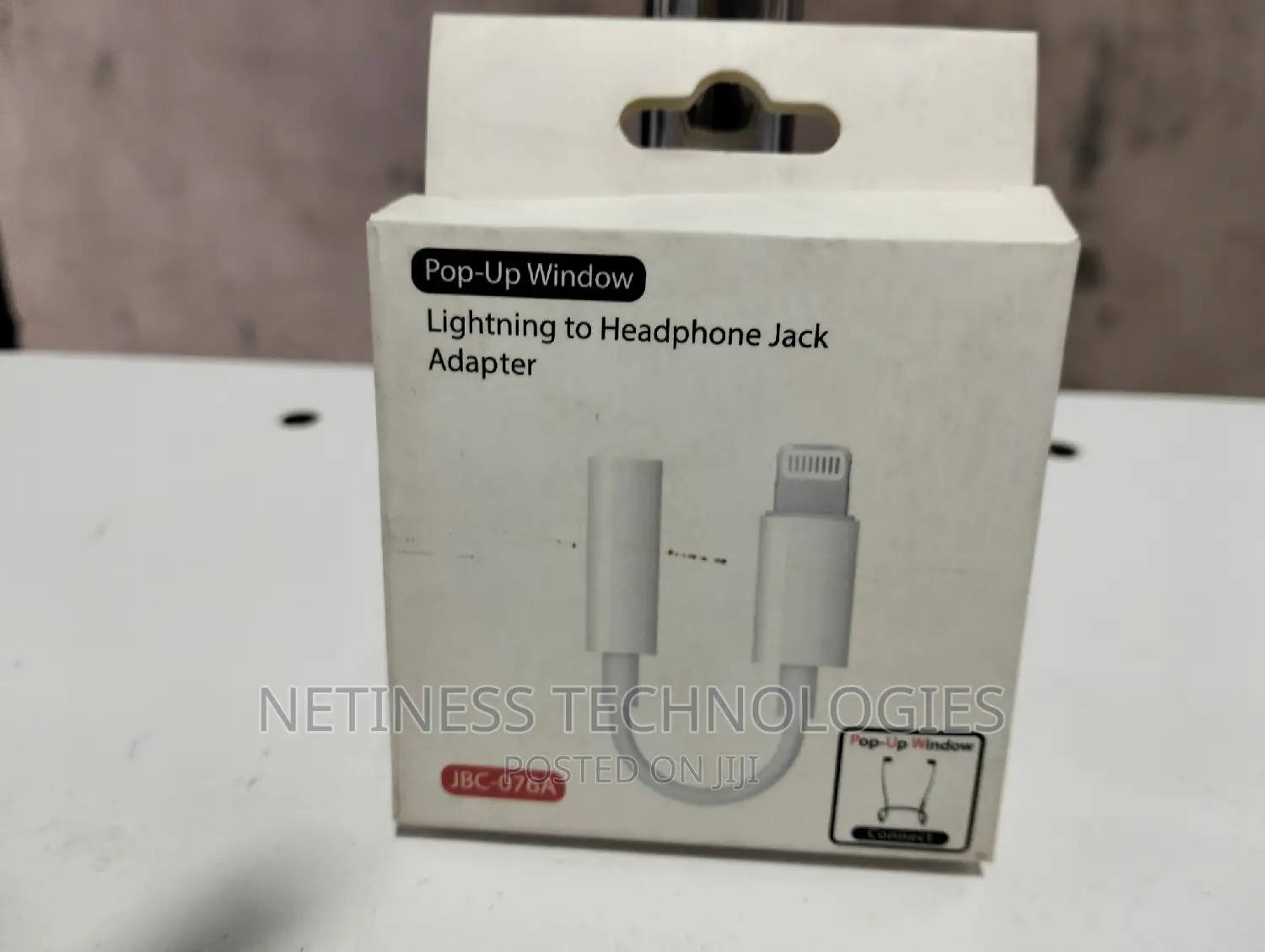 Lightning to Headphone Jack Adapter