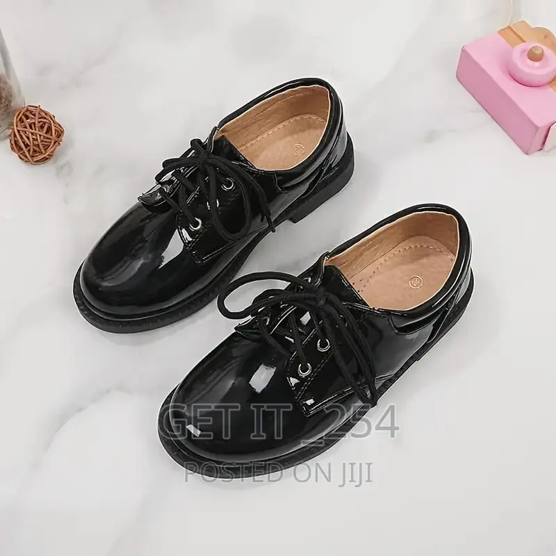 Unisex High-Quality Black Patent Leather Shoes