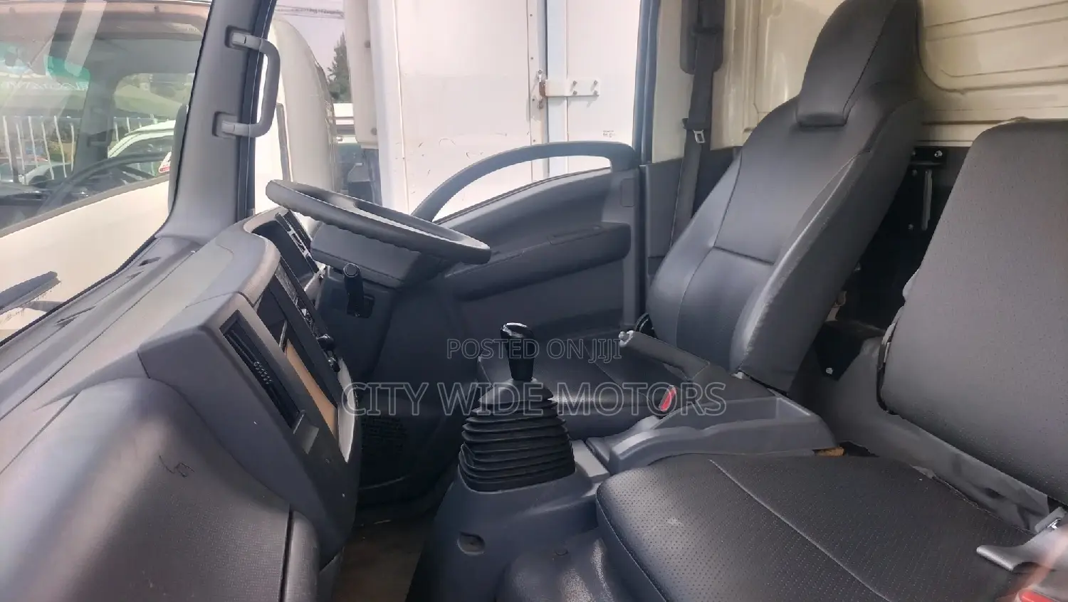 Isuzu Elf Fridge Body
