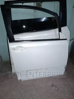 Front Door Right Noah 2017 Model