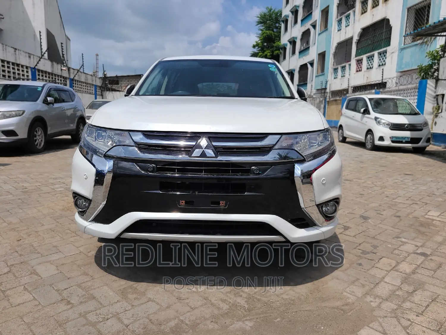 Mitsubishi Outlander 2.0 PHEV AWD 2016 Pearl