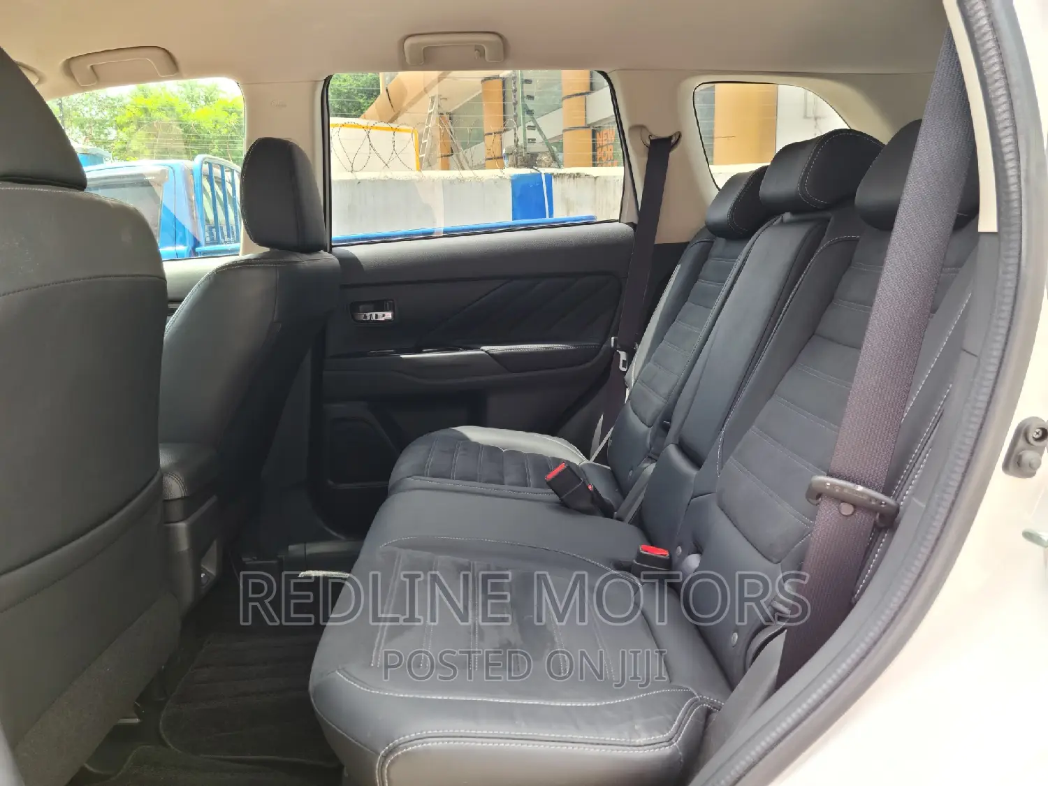 Mitsubishi Outlander 2.0 PHEV AWD 2016 Pearl