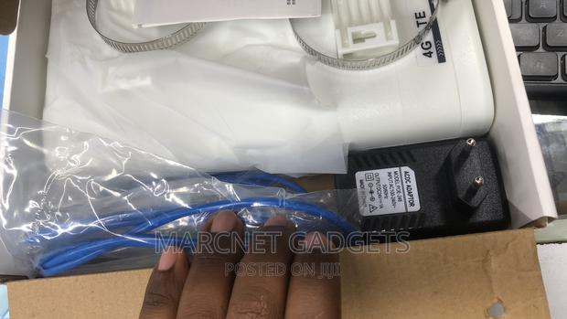 4g Lte Cpe Outdoor Router Product