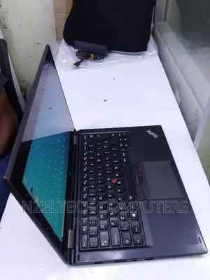 Laptop Lenovo Yoga 260 8GB Intel Core I5 SSD 256GB