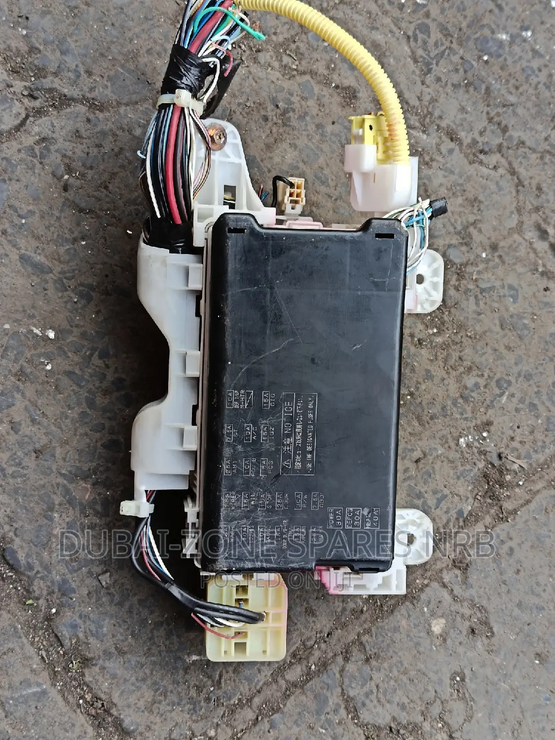 Corolla Fielder, Nze Dash Board Fuse Box Available Now.