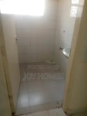 3bdrm Apartment in South C for rent