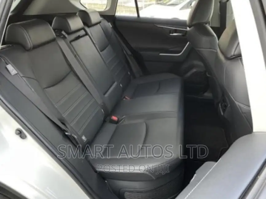 Toyota RAV4 2019 Pearl