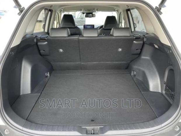 Toyota RAV4 2019 Pearl - thumbnail 8