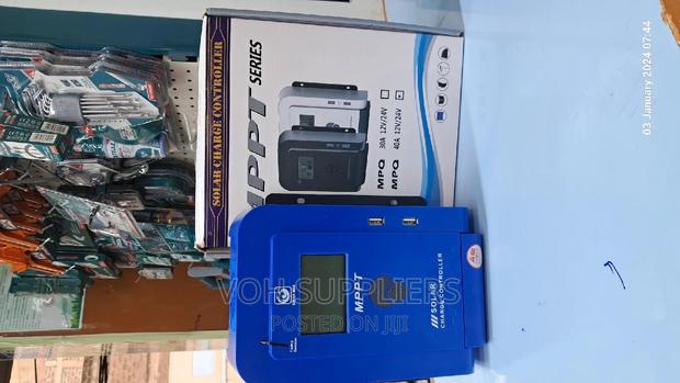 40amps MPPT Serries Super Charge Controller 12/24v - thumbnail 4