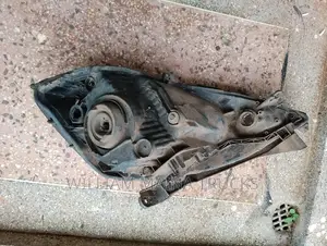 Honda Fit 2009 Non-Xenon Headlight