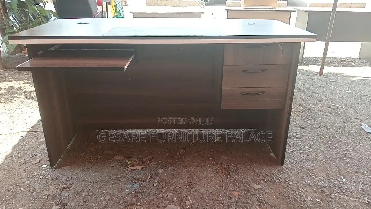 1.4 M Executive Office Desk