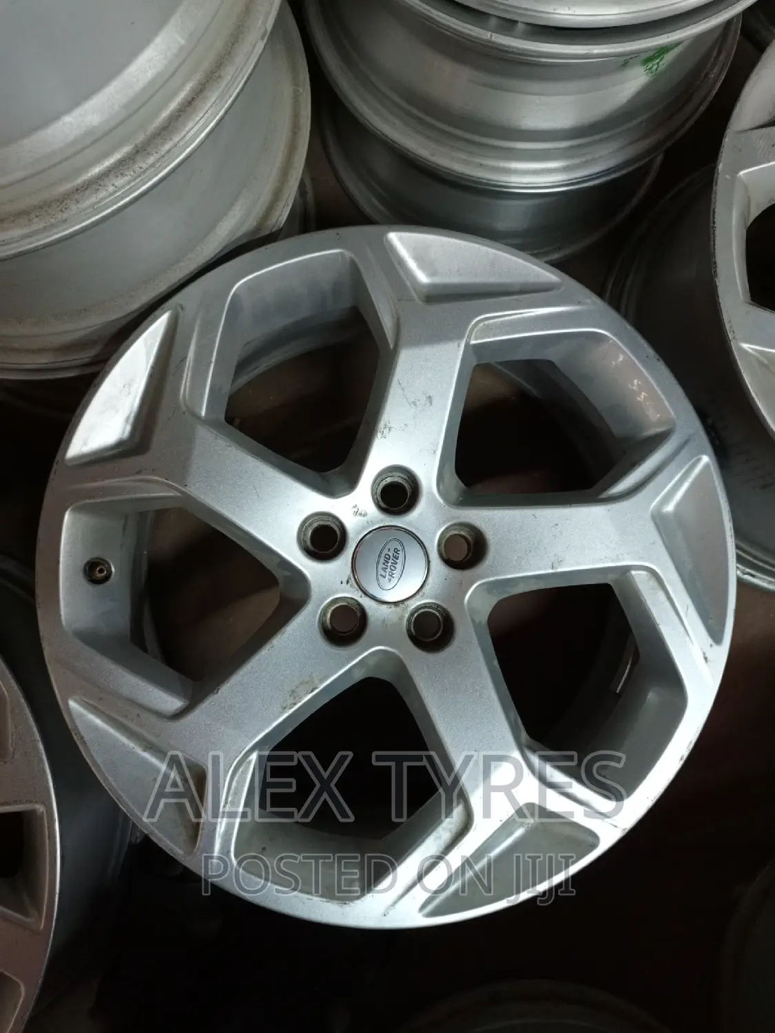 Size 20 Inches Randrover Discovery Sport Japan Rims Set