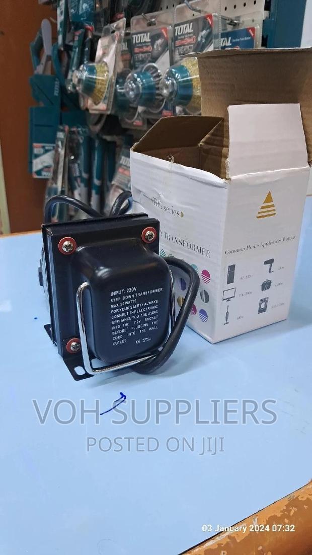 220v/240v- 110/120v Step Up and Step Down Transformer . - thumbnail 2